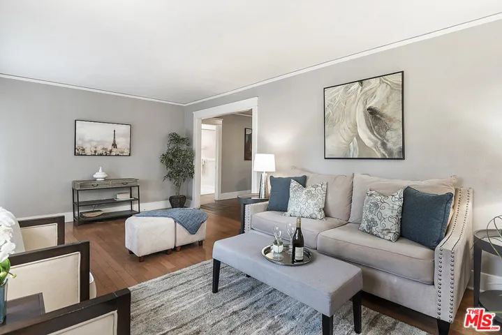 14209 Kittridge Street, Van Nuys, California 91405