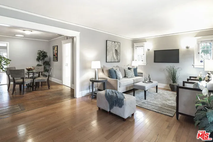 14209 Kittridge Street, Van Nuys, California 91405