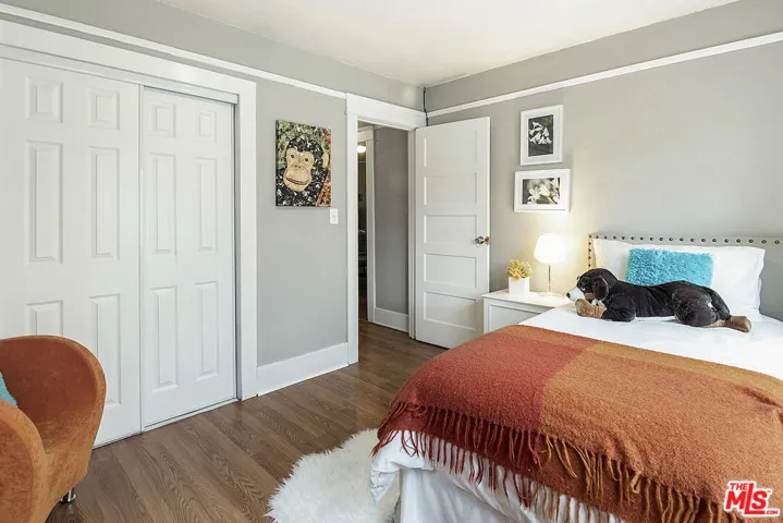 14209 Kittridge Street, Van Nuys, California 91405
