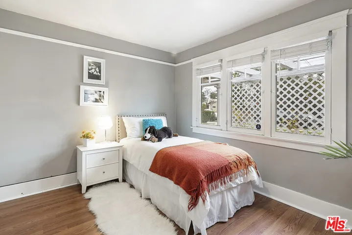 14209 Kittridge Street, Van Nuys, California 91405