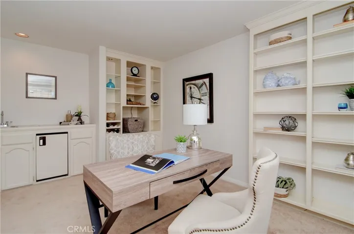 19226 Seabrook Lane, Huntington Beach, California 92648
