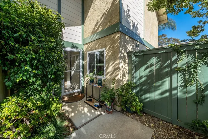 1351 Royal Way 8, San Luis Obispo, California 93405