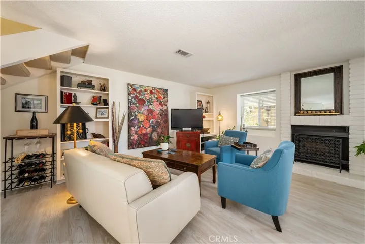 1351 Royal Way 8, San Luis Obispo, California 93405