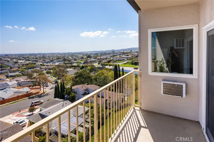 1108 Camino Real 511, Redondo Beach, California 90277