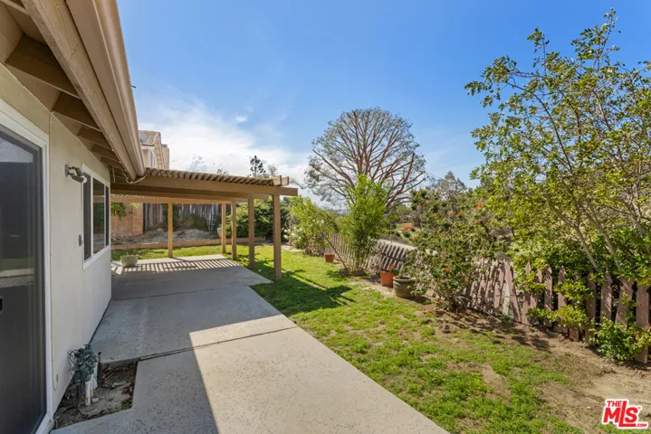 11529 Yolanda Avenue, Porter Ranch, California 91326