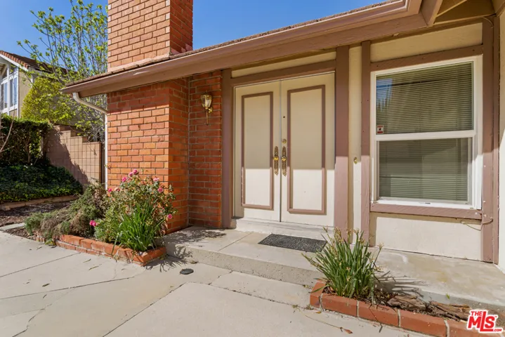 11529 Yolanda Avenue, Porter Ranch, California 91326