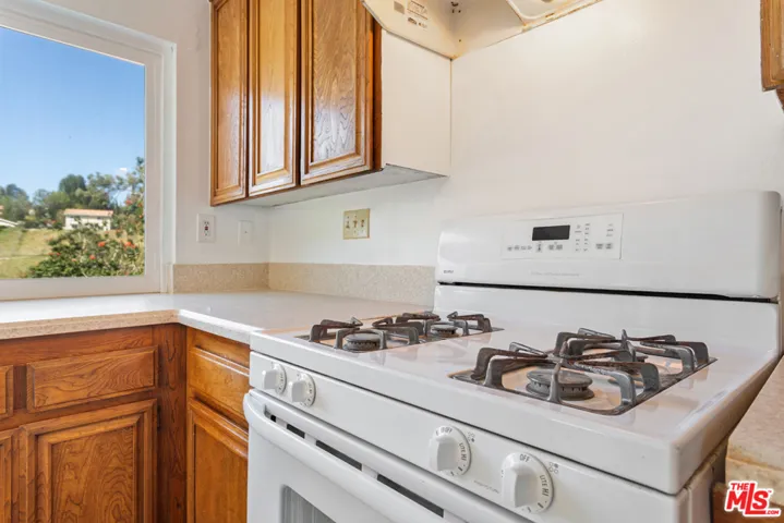 11529 Yolanda Avenue, Porter Ranch, California 91326