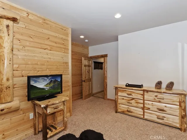 42552 Gold Rush Drive, Big Bear, California 92315