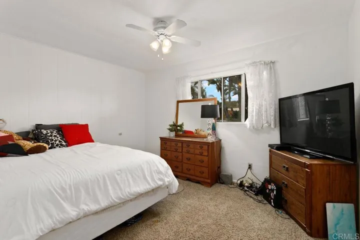 1108 Balour Drive, Encinitas, California 92024