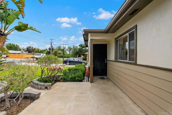 1108 Balour Drive, Encinitas, California 92024