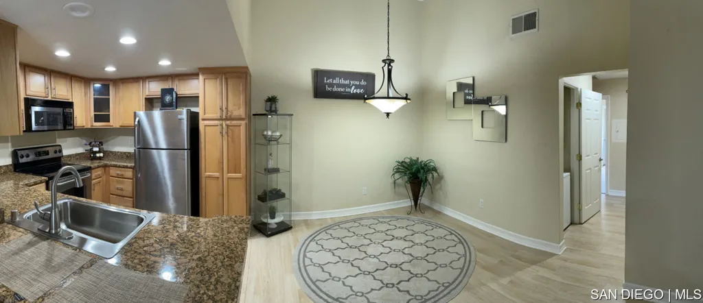 15267 Maturin Dr 13, San Diego, California 92127
