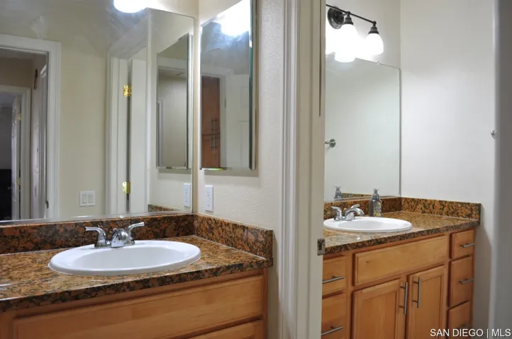 15267 Maturin Dr 13, San Diego, California 92127