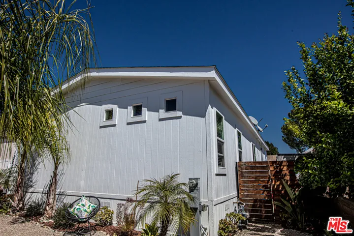 1302 Zuni Lane, Topanga, California 90290