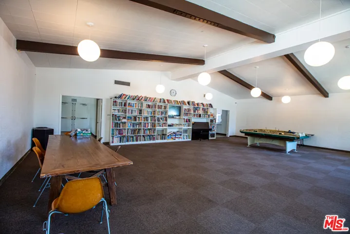 1302 Zuni Lane, Topanga, California 90290