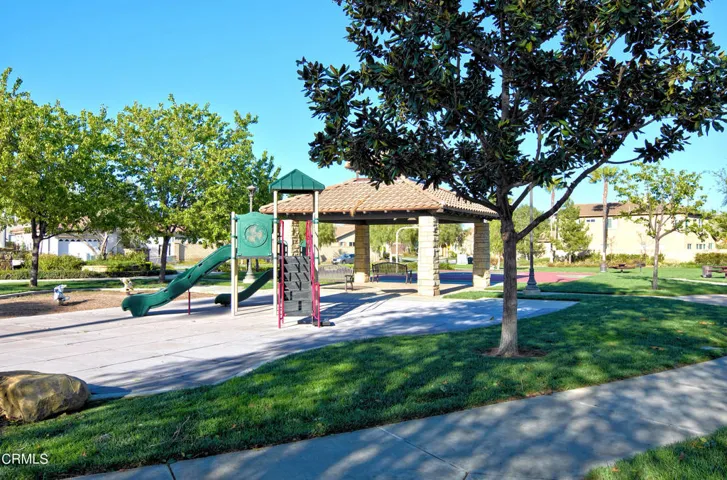 Hiji Park Play Structure