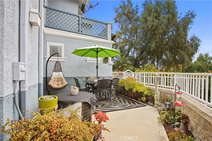 The wrap-around patio is very private with views and no homes directly behind!