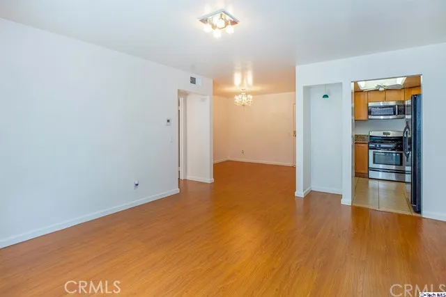 333 Burchett Street 209, Glendale, California 91203