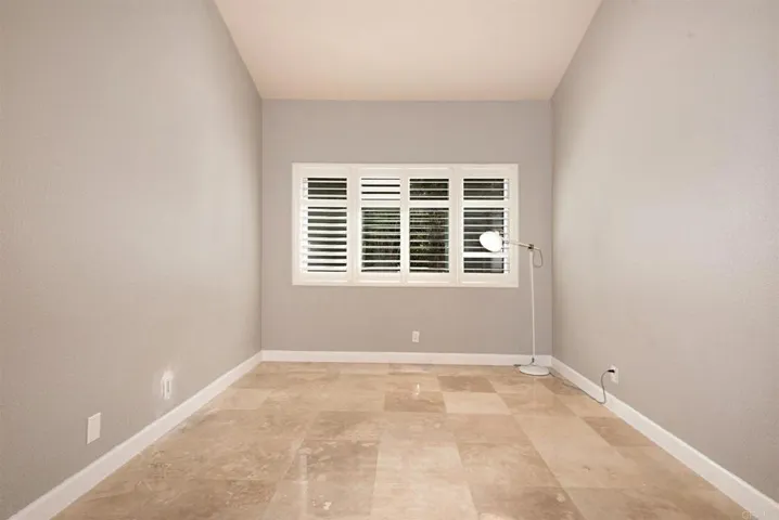 7548 Navigator Circle, Carlsbad, California 92011