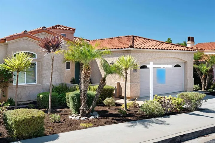 7548 Navigator Circle, Carlsbad, California 92011