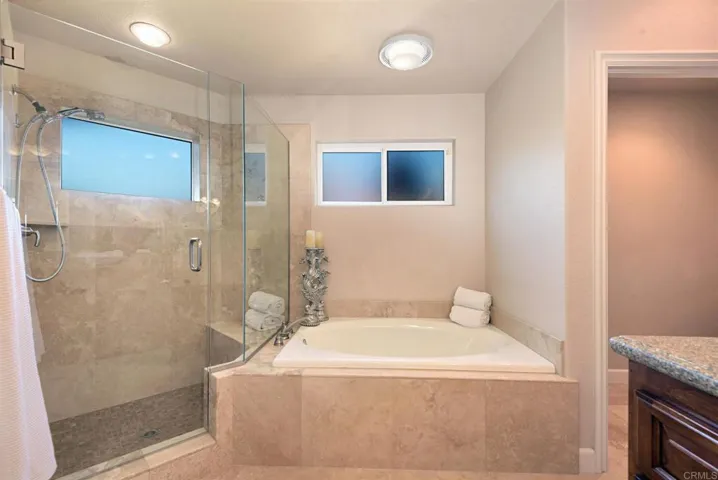7548 Navigator Circle, Carlsbad, California 92011