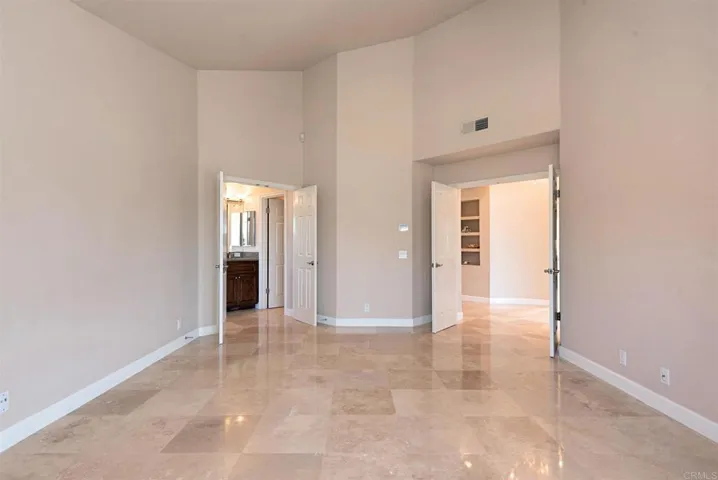 7548 Navigator Circle, Carlsbad, California 92011