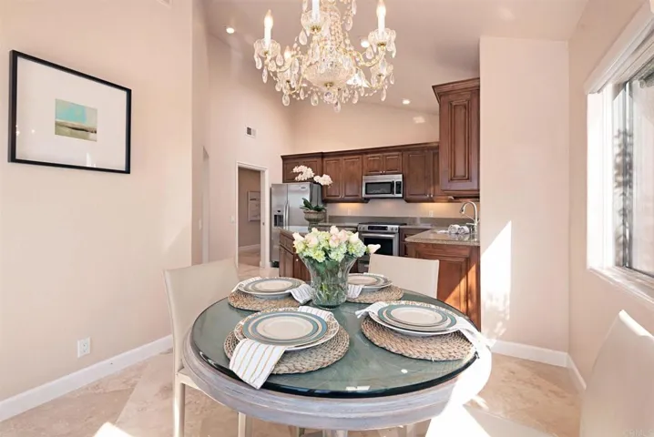 7548 Navigator Circle, Carlsbad, California 92011