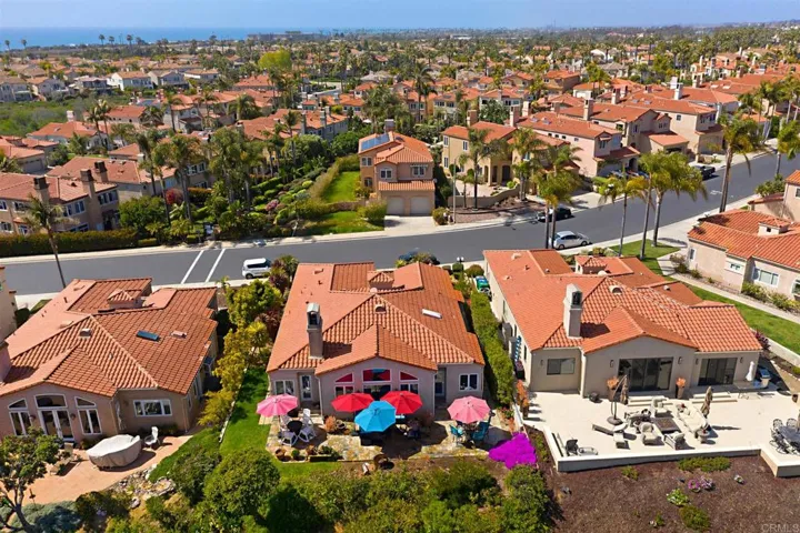 7548 Navigator Circle, Carlsbad, California 92011