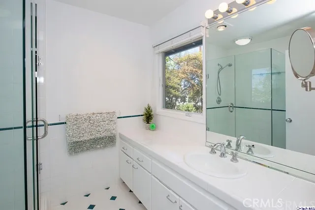 Second Bedroom Bath
