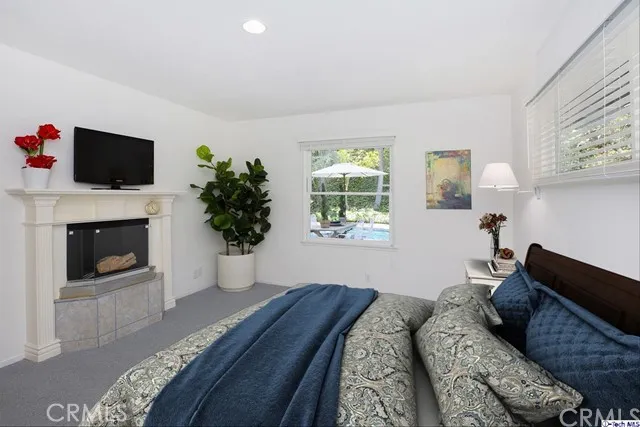 Master Bedroom (some furnishings have been digitally staged)