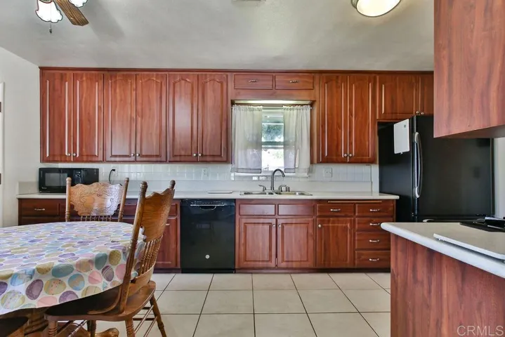 374 Fordyce Street, El Cajon, California 92019