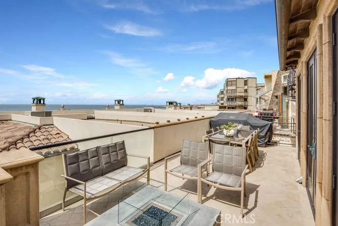 707 Esplanade A, Redondo Beach, California 90277
