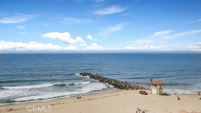 707 Esplanade A, Redondo Beach, California 90277