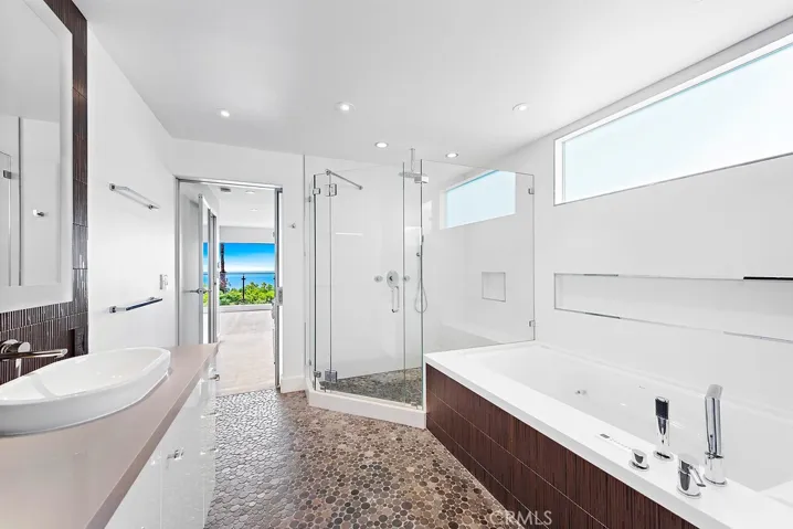 Another view of the master bathroom, which also has ocean views!