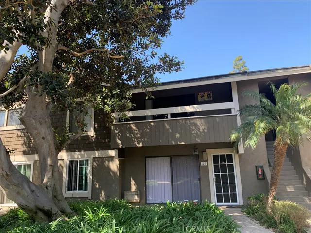 Upstair cozy condo