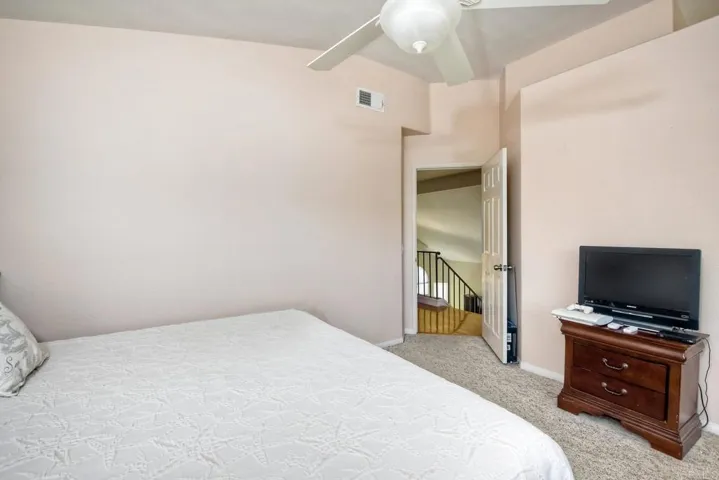282 Royal Glen Dr, Fallbrook, California 92028
