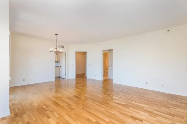 1 Baldwin Avenue 223, San Mateo, California 94401