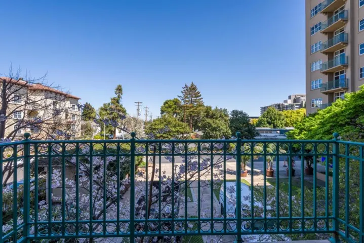 1 Baldwin Avenue 223, San Mateo, California 94401