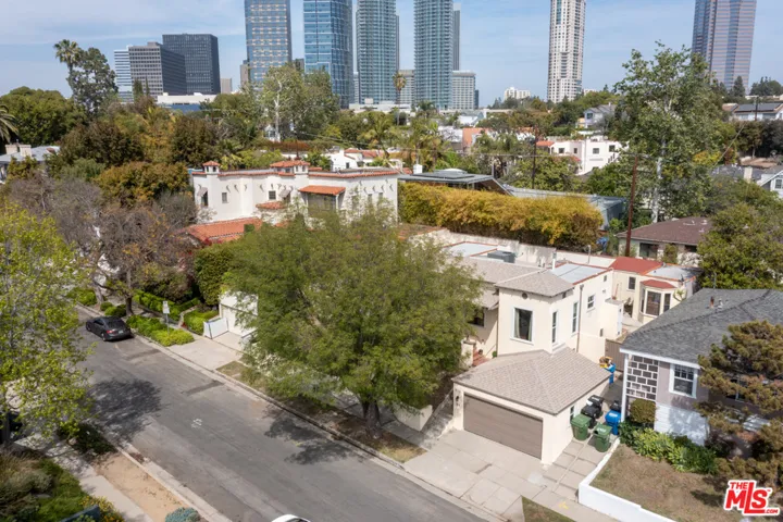 1974 Comstock Avenue, Los Angeles, California 90025