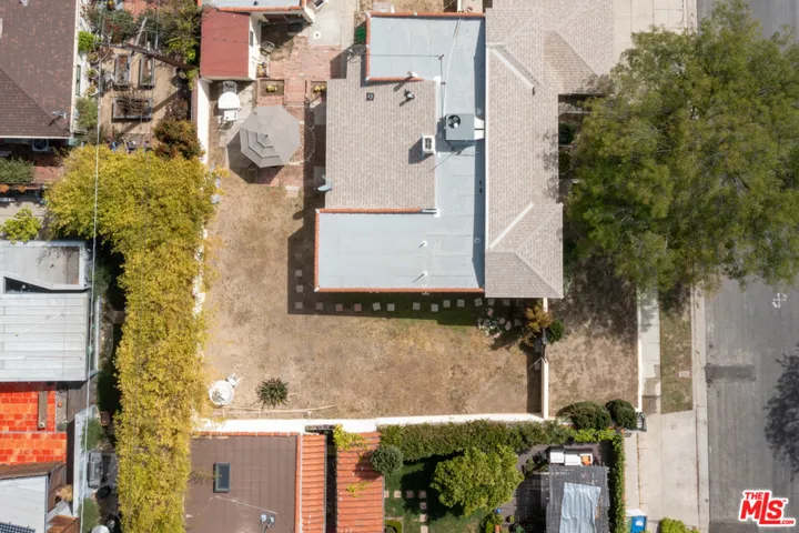 1974 Comstock Avenue, Los Angeles, California 90025