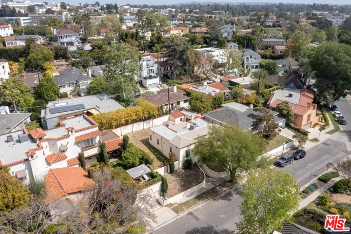 1974 Comstock Avenue, Los Angeles, California 90025