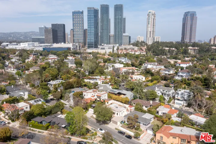 1974 Comstock Avenue, Los Angeles, California 90025