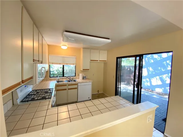 764 Azalea Court 3, San Luis Obispo, California 93401