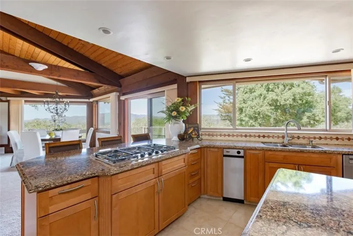 495 Squire Canyon Road, San Luis Obispo, California 93401