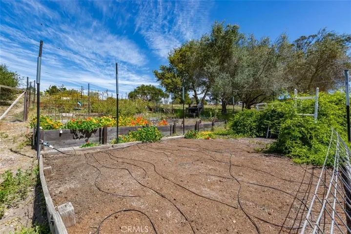 495 Squire Canyon Road, San Luis Obispo, California 93401
