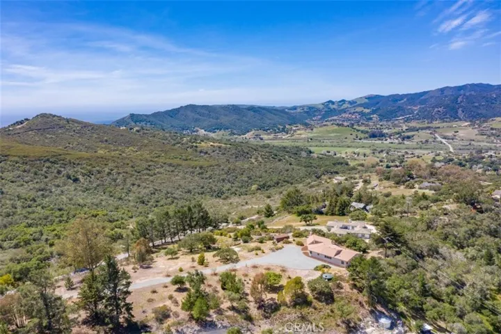 495 Squire Canyon Road, San Luis Obispo, California 93401