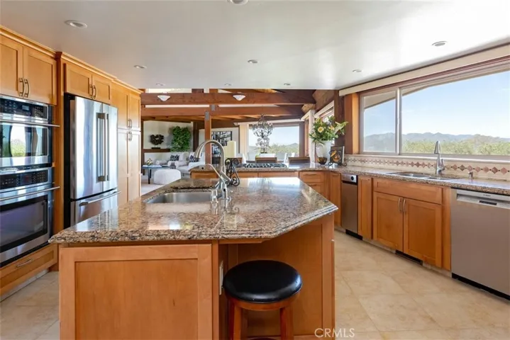 495 Squire Canyon Road, San Luis Obispo, California 93401
