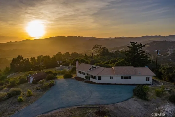 495 Squire Canyon Road, San Luis Obispo, California 93401