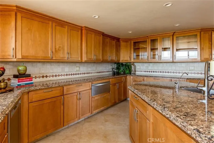 495 Squire Canyon Road, San Luis Obispo, California 93401