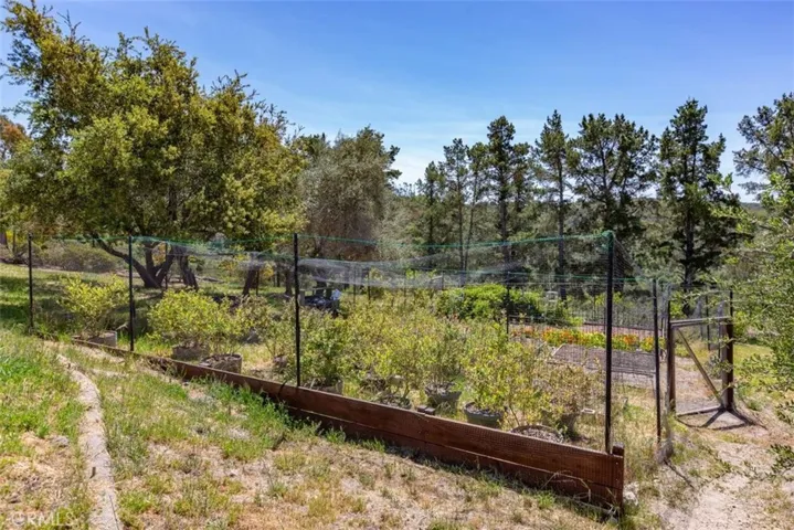 495 Squire Canyon Road, San Luis Obispo, California 93401