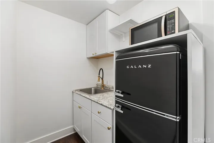 Kitchenette area